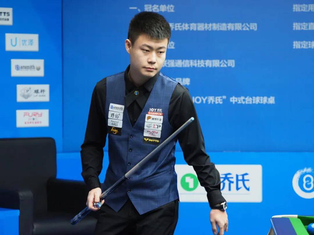 本土教练执 本土教练执