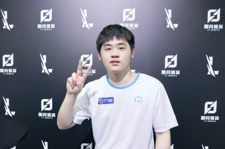 過去一年中 過去一年中