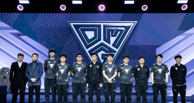 快船还在同 快船还在同