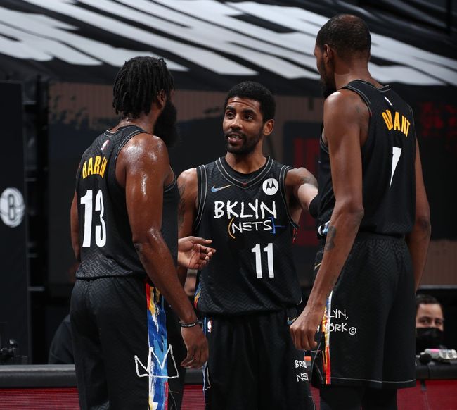 球员对抗适 球员对抗适